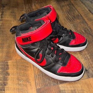 Nike Kids Black and Red Sneakers